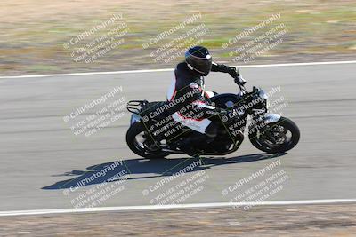 media/Feb-05-2023-Classic Track Day (Sun) [[c35aca4a42]]/Group 2/session 1 turn 9/